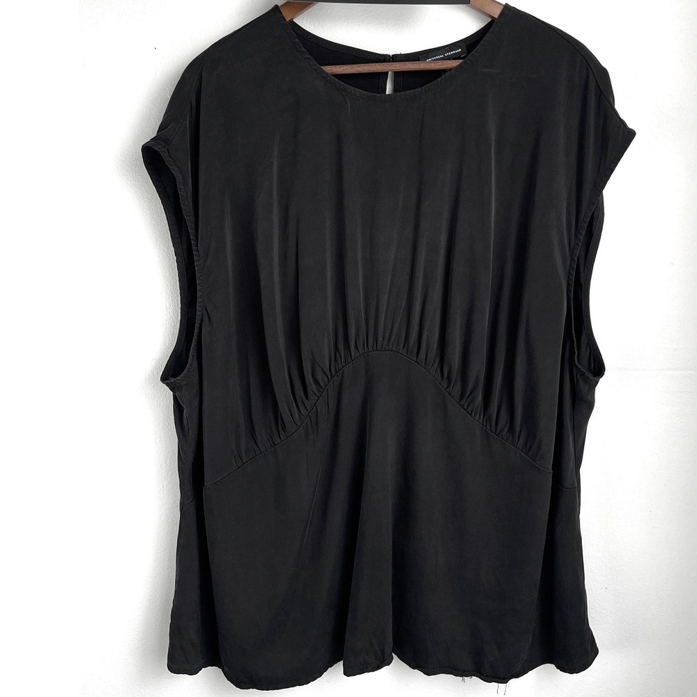 Universal Standard Blouse Black XL Empire Waist Sleeveless Minimal Chic Office